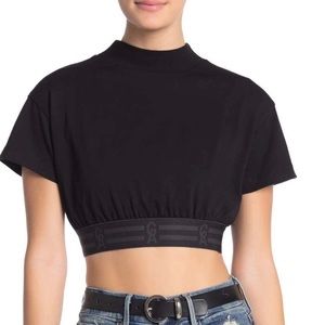 Good American Cropped tee